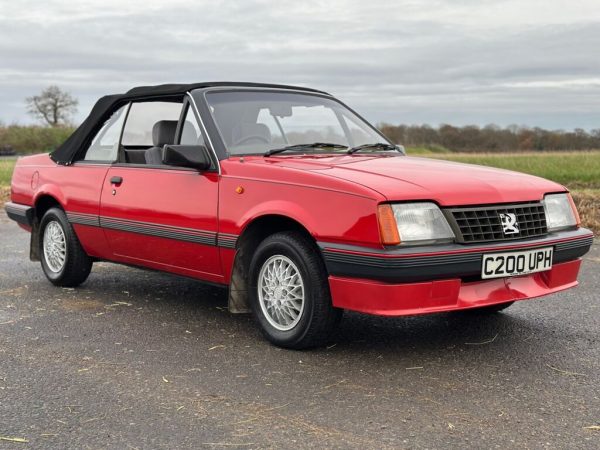 CLASSIC 1986 VAUXHALL CAVALIER CONVERTIBLE