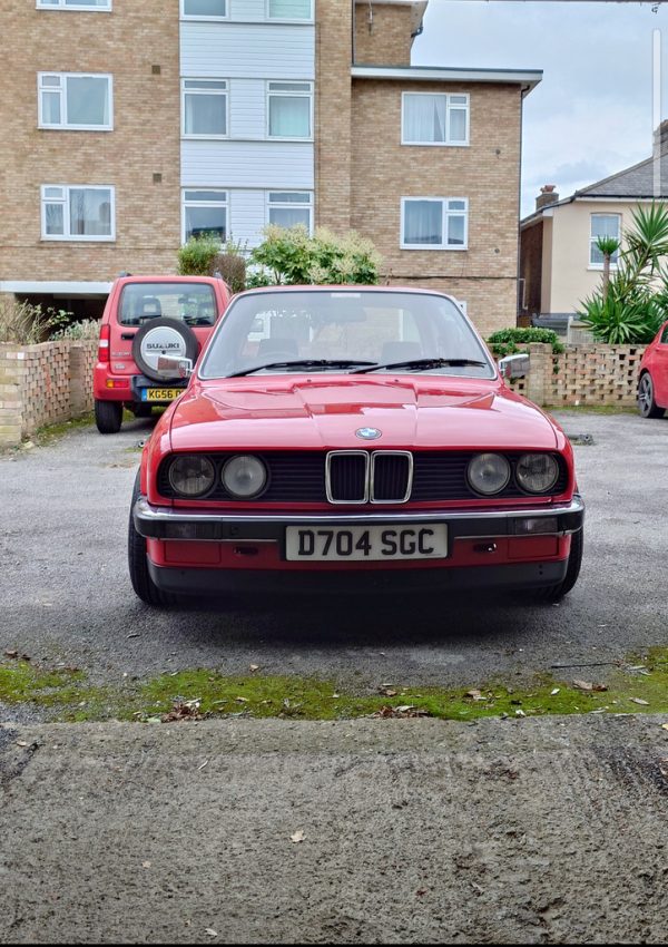 BMW E30