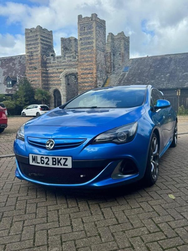 2012 Vauxhall Astra GTC 2.0T 16V VXR 3dr HATCHBACK Petrol Manual