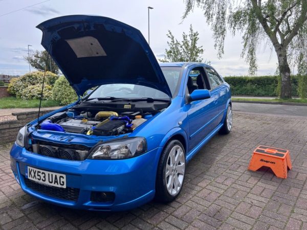 Vauxhall Astra GSI MK4