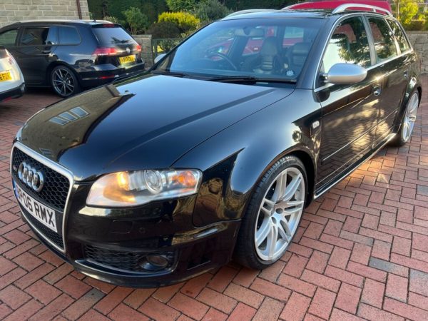 2006 AUDI RS4 AVANT 4.2 V8 / RECARO WINGBACKS