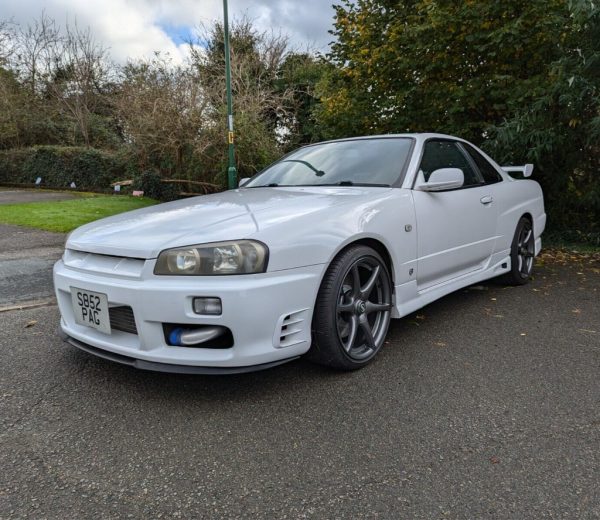 1999 R34 Nissan Skyline GTT