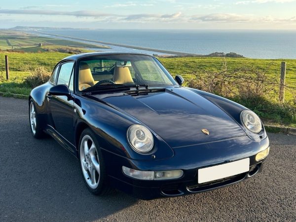 PORSCHE 911 993 C2S 1997 RHD COUPE