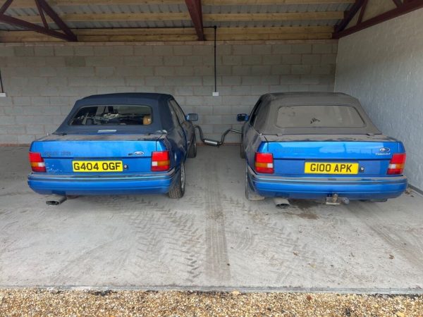 BARN FIND! 2x Ford Escort 1.6i Azure Blue 1989 XR3i Cabriolet Unrestored 2 CARS