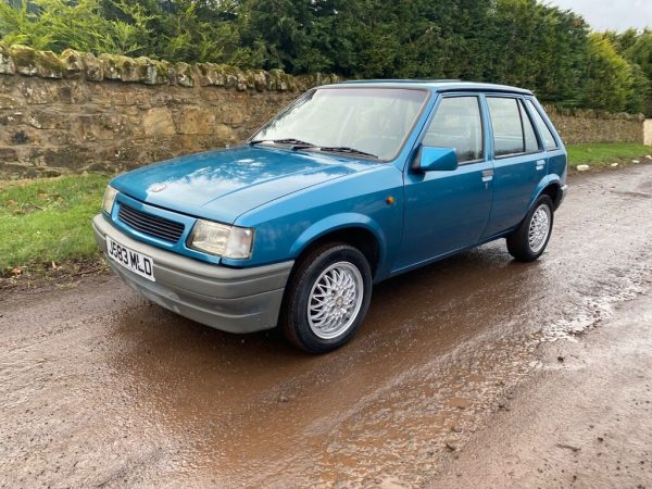 Vauxhall Nova Luxe Plus  1.4, 1992 J reg, Mot'd ready to drive away now.