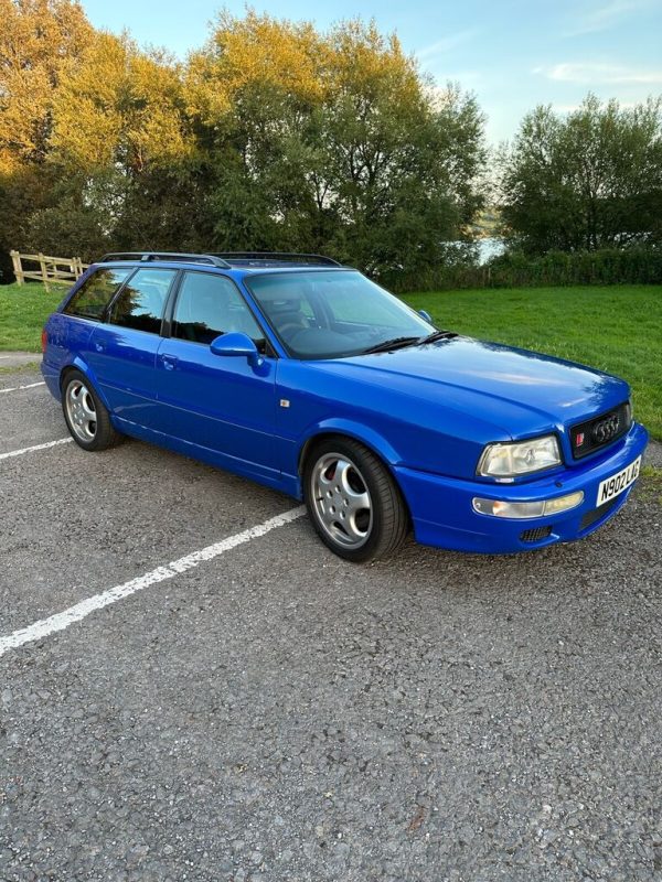 Audi Rs2 Quattro Turbo Avant  Nogaro Blue ( Very Rare ).