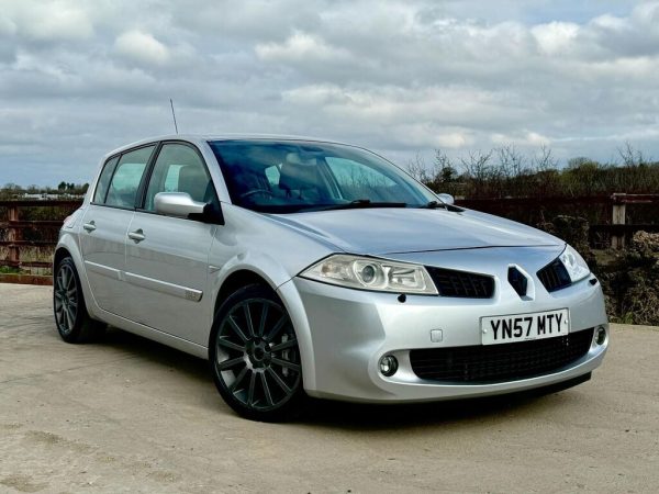 Renault Megane 225 2007 5 door 85k 343bhp forged R26 LSD gearbox hybrid turbo